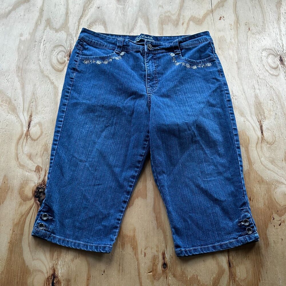 Gloria Vanderbilt Embroidered Denim Capri Shorts - 12